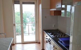 Apart 3 camere , bloc nou , utilat , mobilat, parcare privata - Poză 4