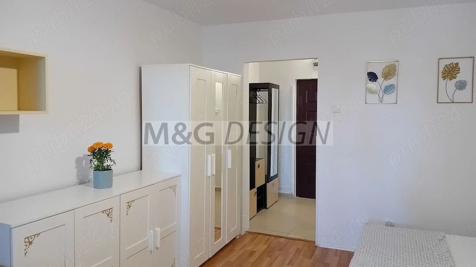 1 camera etaj 2  Circumvalatiunii  renovat - Poză 1