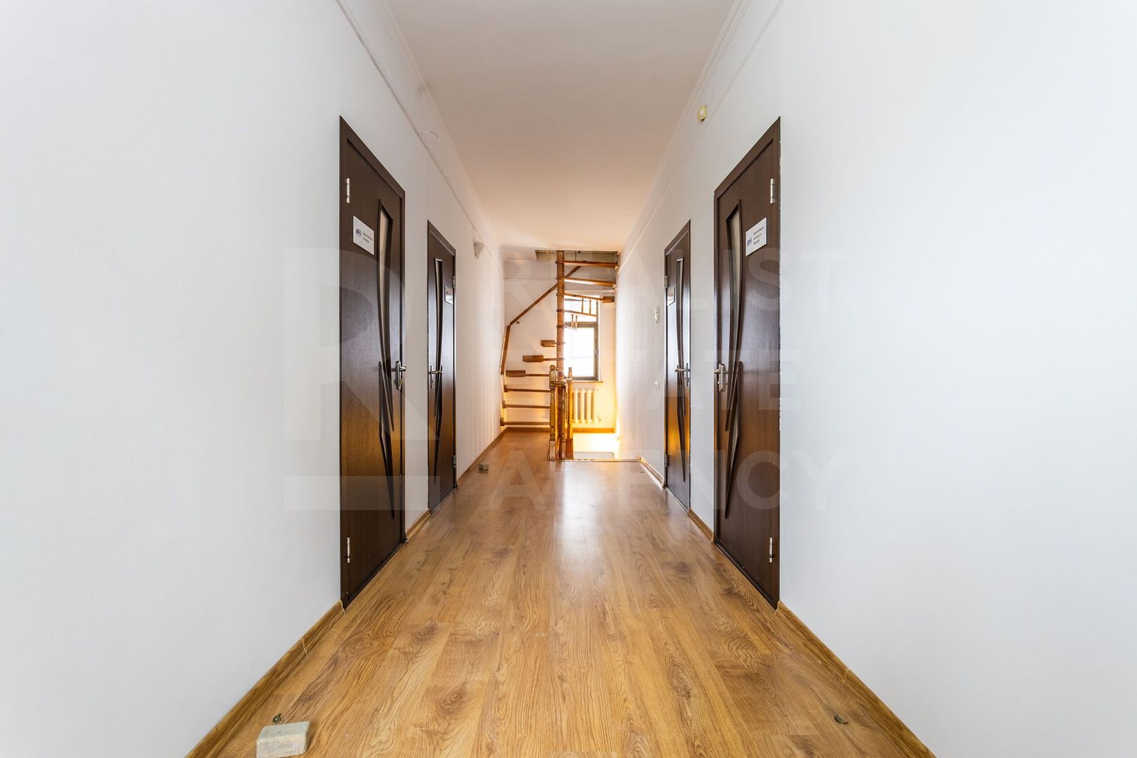 Chirie, spațiu de birouri, 236 mp, strada București, Centru - Poză 5