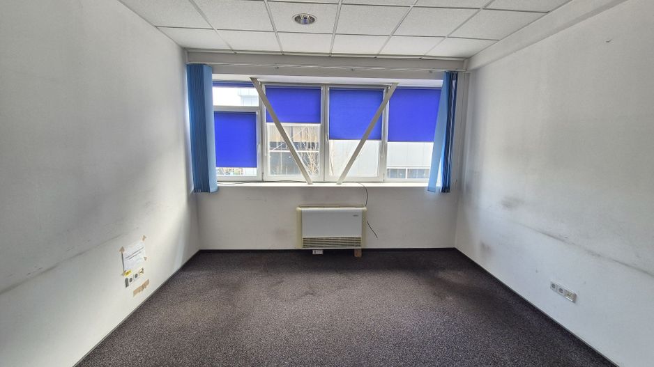 Hala 1040 mp + Spatiu de birouri 400 mp - Militari - Poză 12