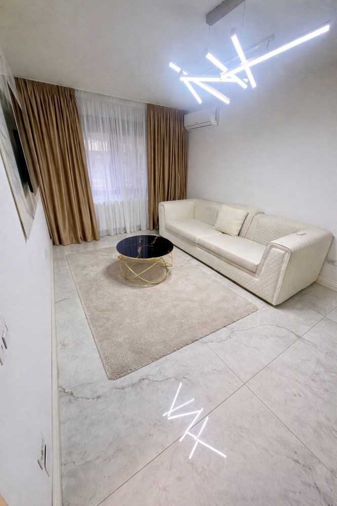 Apartament 2 camere zona Basarabiei - Sld. Tina Petre - Poză 4