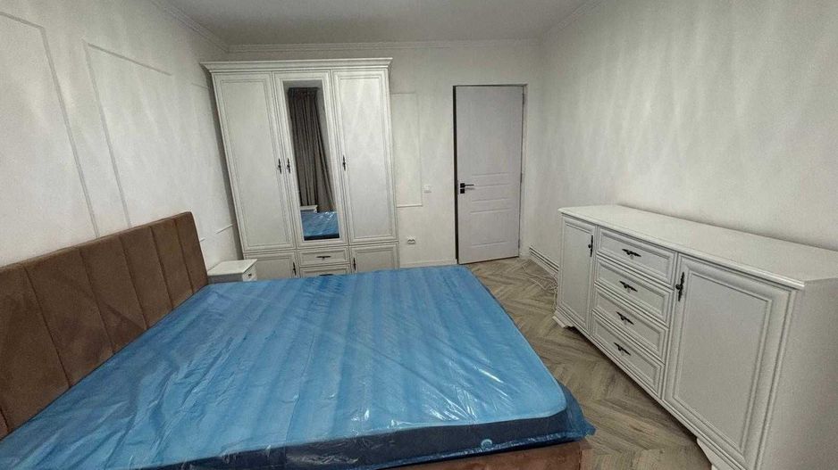 Închiriez apartament 3 camere, Unirii, renovat, centrală proprie - Poză 2
