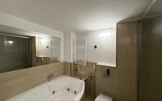 VILA 8 CAMERE | 150 MP | MANTULEASA | RENOVATA | UNIRII - Poză 13