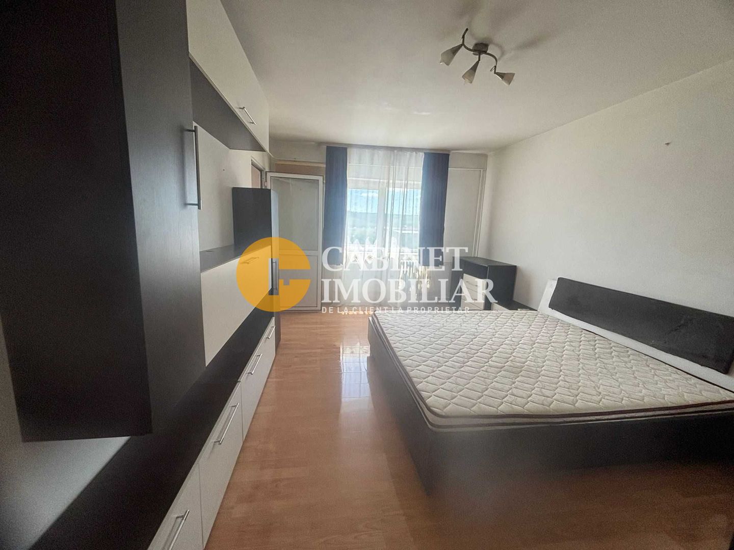 CANTA - 1 CAMERA - MOBILAT SI UTILAT - Poză 1