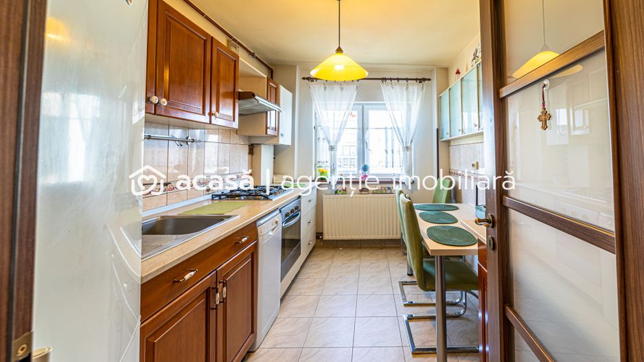 REZERVAT!!! Apartament 4 camere în Piața Spitalului - Poză 5