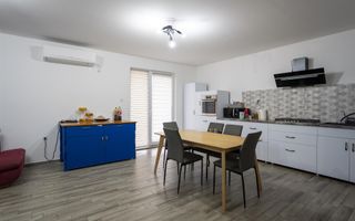 Casa Santandrei 4 camere 2 bai - Poză 3