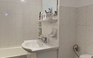 Apartament cu 3 camere | Etaj intermediar | Dacia | Oradea - Poză 12