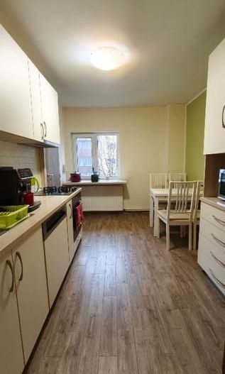 Apartament 4 camere, etaj 2, boxa, garaj - zona Steaua - Poză 2