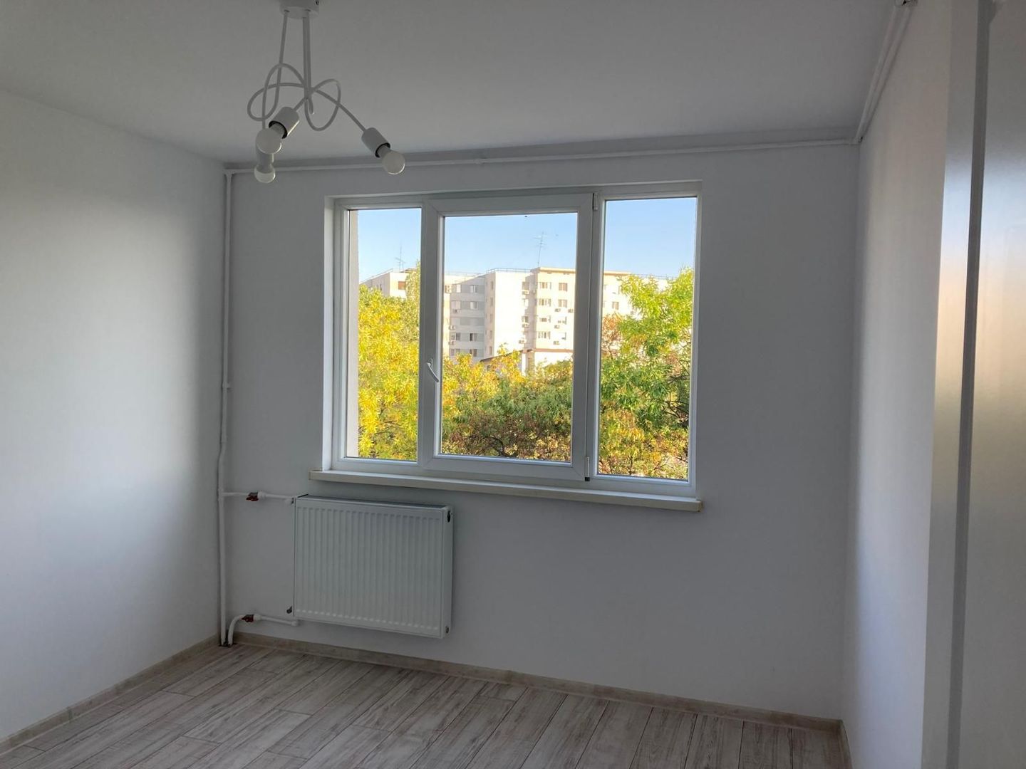 Apartament 2 camere, decomandat, Dristor - Poză 2