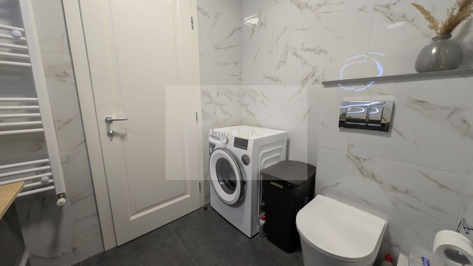 Vanzareu 3 camere, 2 băi și 2 terase | Zorilor – Golden Tulip- parcare - Poză 13