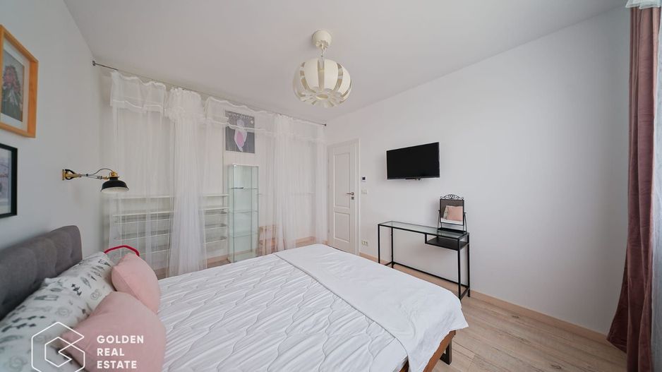 Apartament de revista, prima inchiriere, zona Micalaca 300 - Poză 2