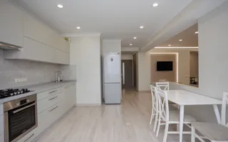Spre vînzare apartament spațios, 2 dormitoare și living, sec. Botanica - Poză 15