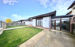 Casă individuală cu 4 camere de vânzare în Cristian, Brasov