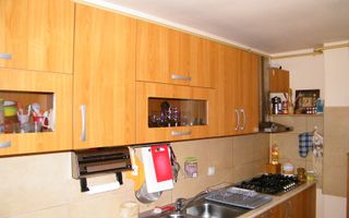 Apartament de 3 camere, Baciu - Poză 5