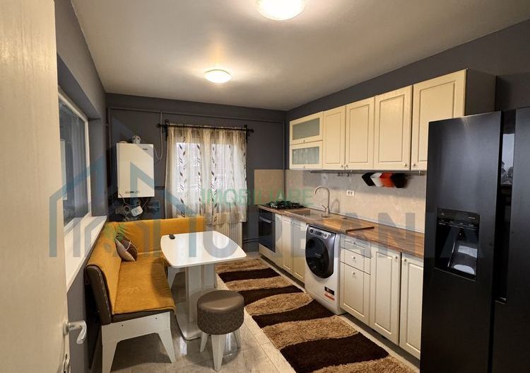 Inchiriez apartament 4 camere - Poză 7