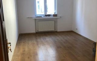 Inchiriere apartament 3 camere P-ta Romana sect 1 - Poză 3