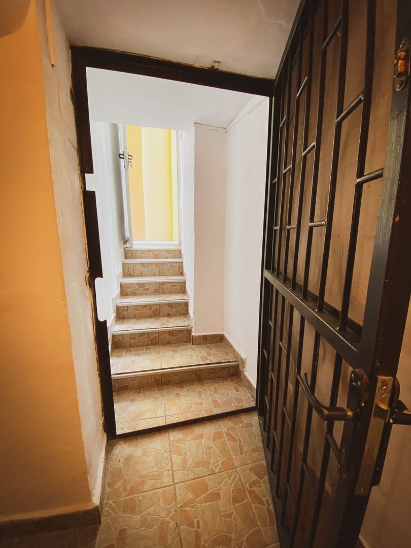 Cladire cu multiple spatii comerciale | P-ta Maria - Sinaia | 1425 MP - Poză 16