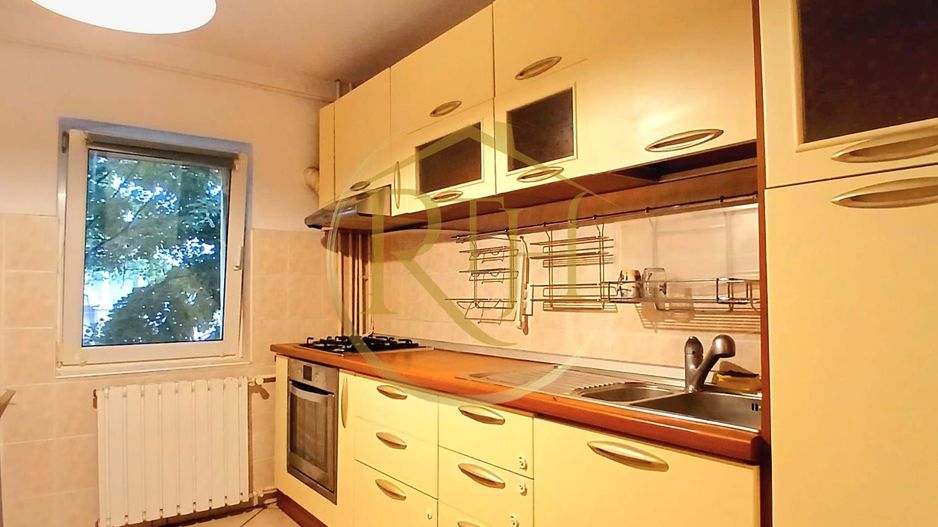 Oferim spre vânzare un apartament cu 4 camere în zona Aradului - Timișoara - Poză 4