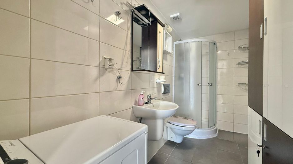 COSMOPOLIS - Apartament cu 2 camere si 2 terase, mobilat si utilat. - Poză 17