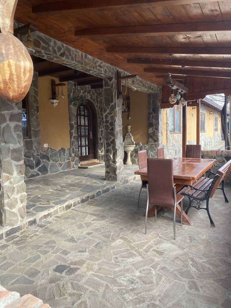 Casă de vânzare în comuna Costache Negri - Poză 5