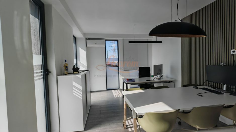 190 mp,Spatiu de Birouri/ Call Center/IT, Fitness,1980 euro/luna - Poză 6