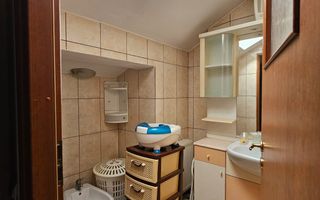 Casa- zona Spitalul nr1 - Poză 17