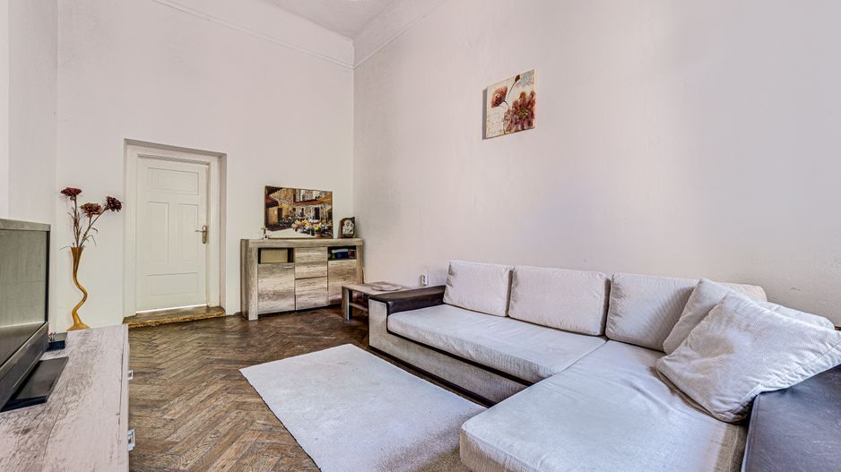 Apartament impozant, în centrul orașului Arad - Poză 8