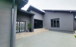 Agigea - Casa  deosebita cu piscina, mobilata si utilata complet. - Poză 58