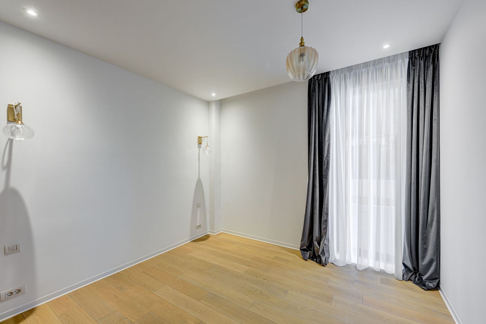 Apartament spatios 4 camere tip duplex | One Charles de Gaulle - Poză 11