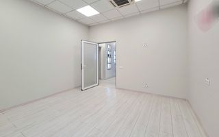 Spatiu birouri de închiriat Brasov - 130 mp # Spatii-comerciale-brasov.ro - Poză 8