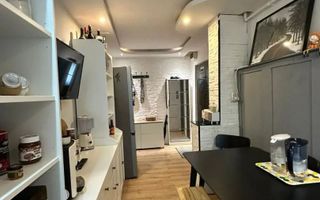 Aradului Vest | 3 camere | Decomandat | Centrală proprie | Mobilat-Utilat - Poză 3