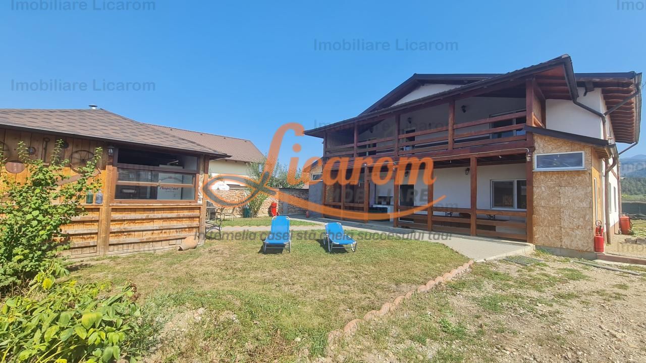 Proprietate in Cristian cu trei constructii+o fundatie,450000euro - Poză 2