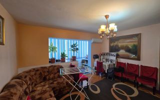 Apartament 3 camere,Zona Lipovei,Etaj 2, Mobilat si Utilat Complet, Garaj - Poză 1