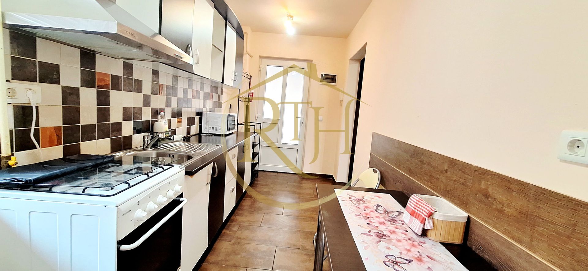 Oferim spre inchiriere apartament cu 1 camera,loc de parcare,Complex Studentesc - Poză 11