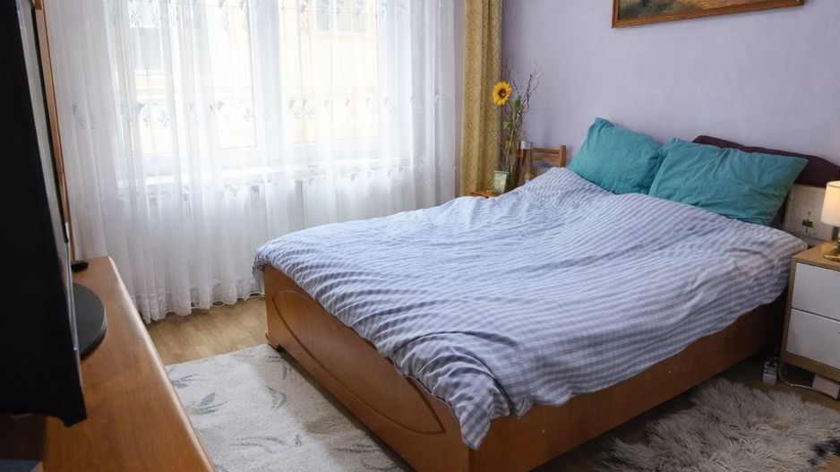 Apartament 3 camere spațios zona Tudor (Sârguinței) - Poză 2