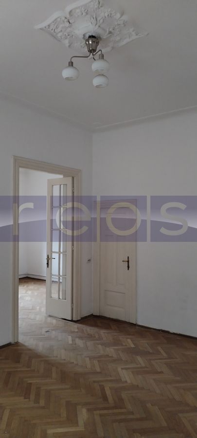 Casa 4 camere + dependinte curte proprie- Floreasca - Poză 10