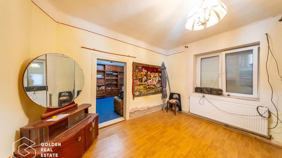 Teren de 1233 mp cu casa, Gai, ideal pentru renovare sau constructie noua - Poză 8