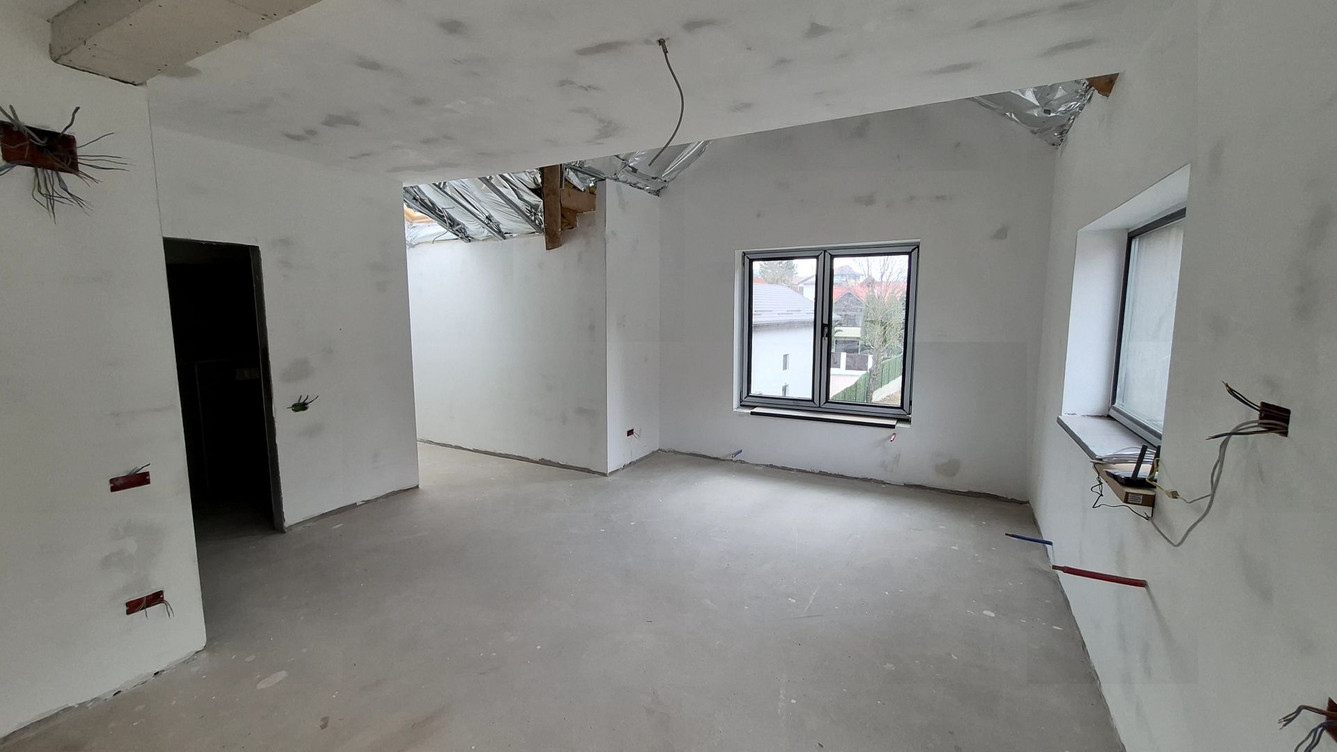 Apartament cu 2 camere 62,10 mp cu vedere la muntii Caraiman - Busteni - Poză 3