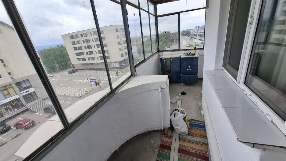 Apartament 3 camere decomandat insula de agrement - Poză 2