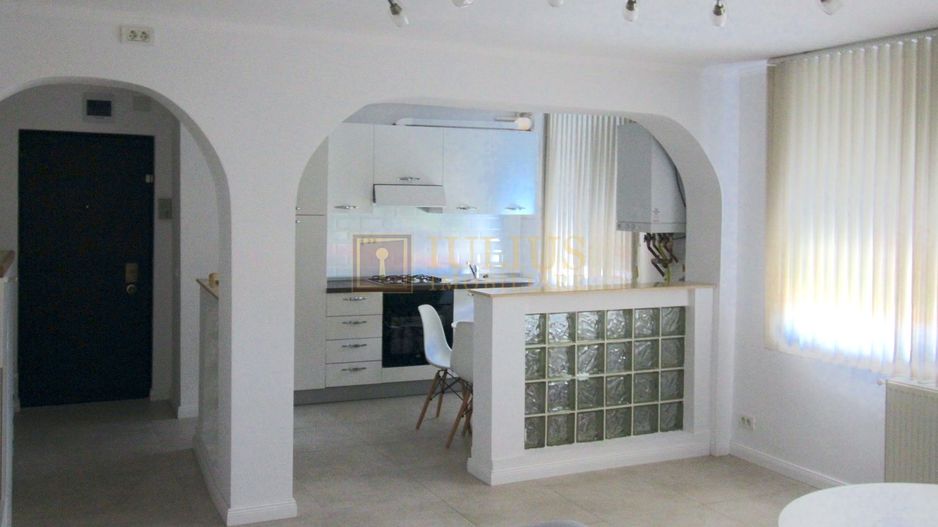 Ultracentral, Piata Victoriei, loc parcare - Poză 4