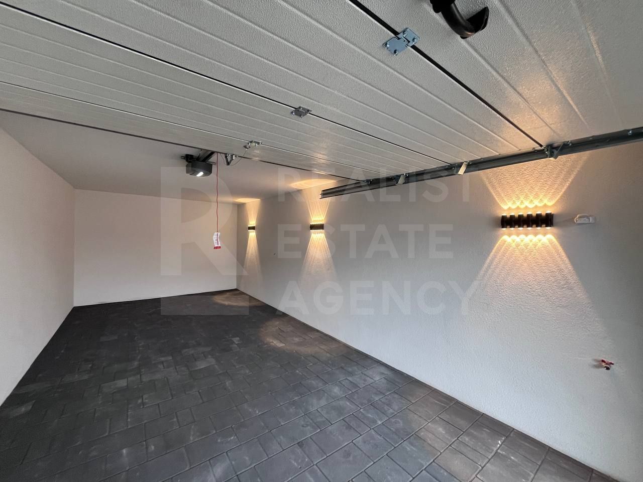 Vânzare, Hi-Tech, 2 nivele, 3 camere, strada Vielor, Tohatin - Poză 9