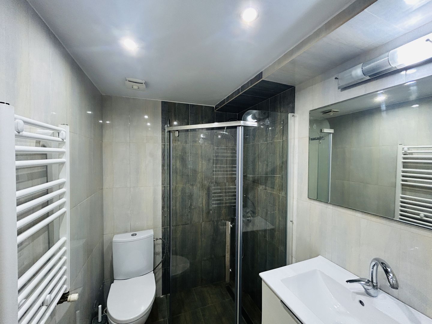 Apartament central în Sibiu – 2 camere, 60 mp – ideal investiție - Poză 13