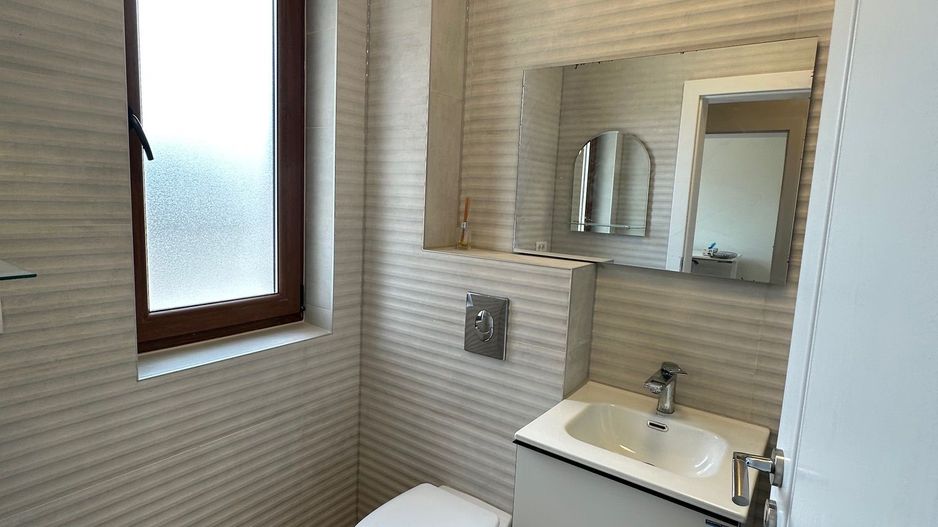 Duplex cu camera pe parter - Poză 12