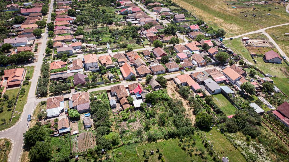 CASĂ ÎN HORIA - Poză 25