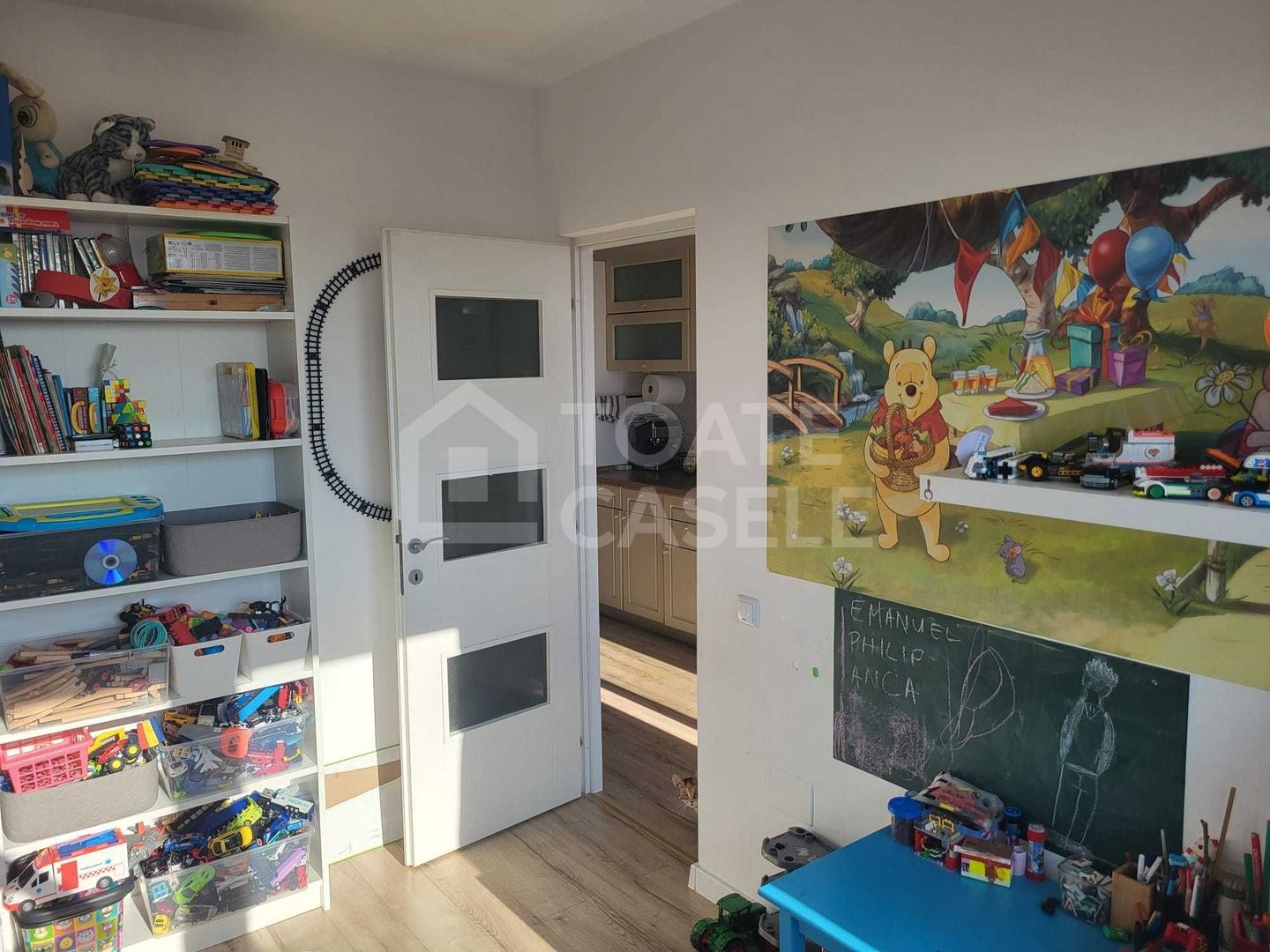 Apartament cu 2 camere, decomandat, zona IRA - Poză 4