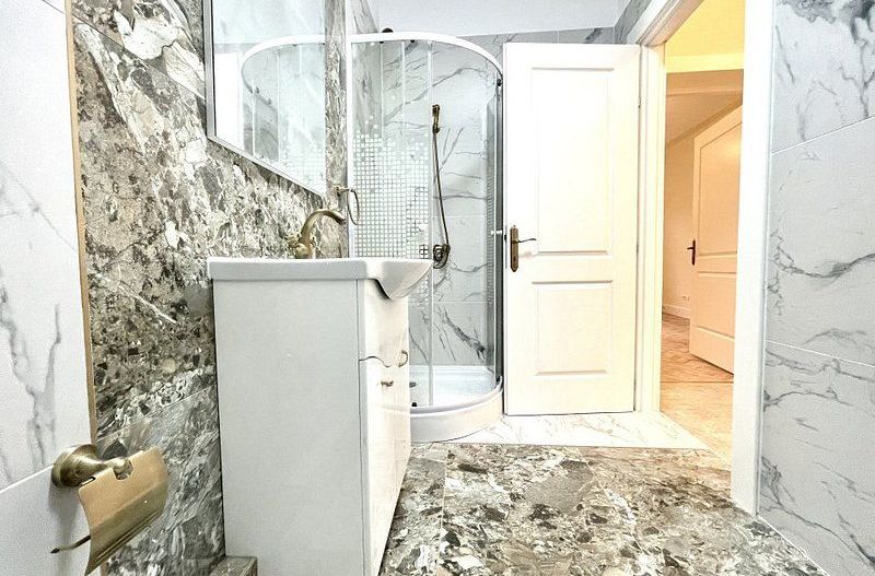 Recent renovat| Piața Unirii - lângă Tribunal - Poză 13