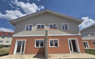 Casă Tip Duplex în Giroc – Confort, calitate și curte generoasă - Poză 1
