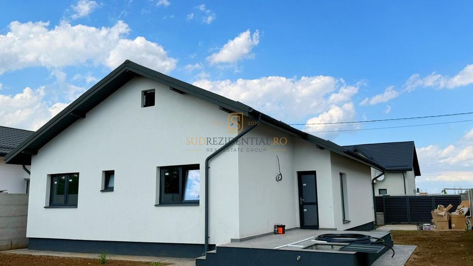 Casa individuala / Teren 427mp / 4 Camere / 2 Bai - Poză 15