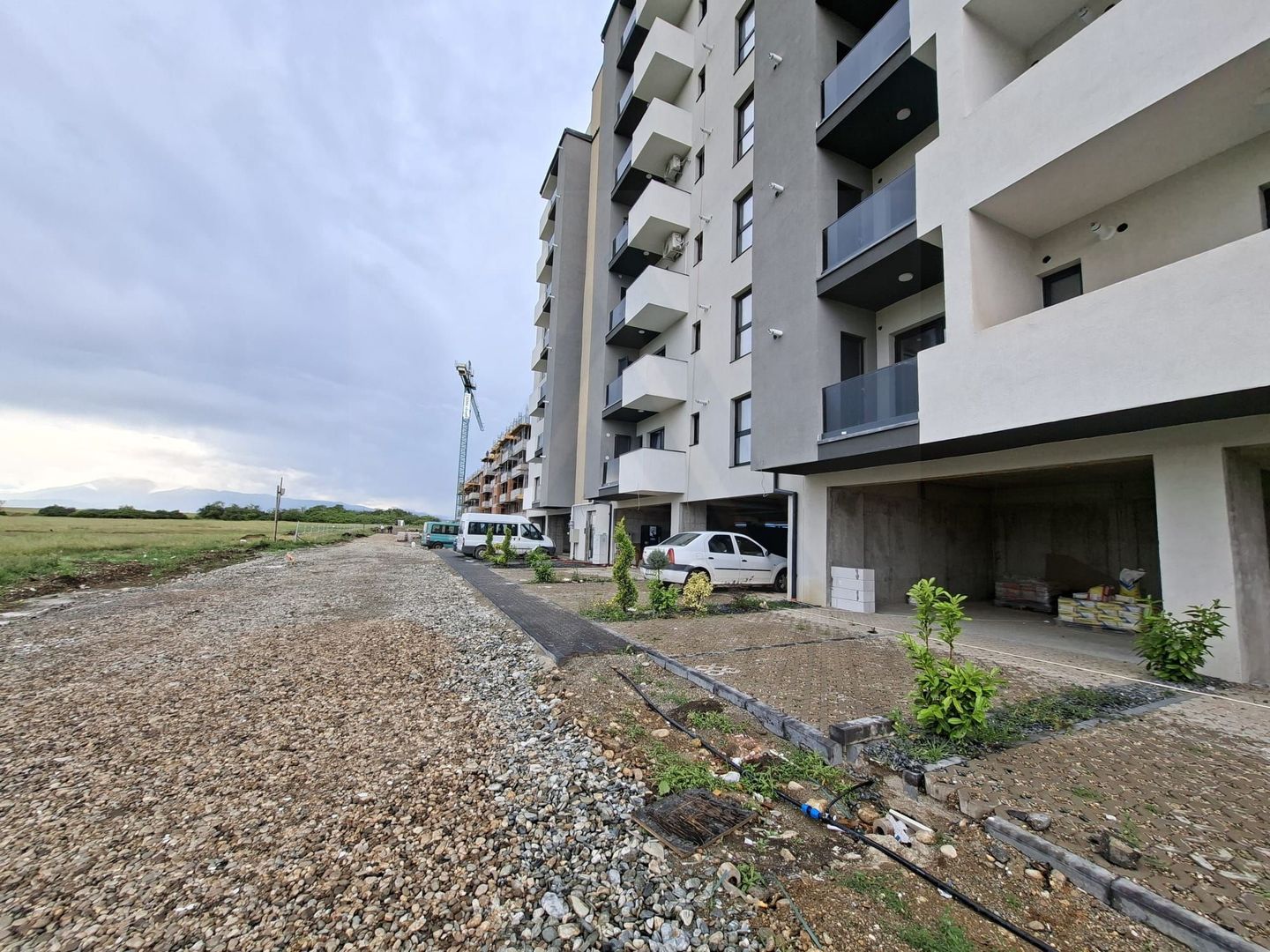 Apartament 50.39 mp utili balcon 8.4mp debara si parcare pe Dna Stanca - Poză 2