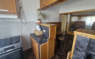 2 camere, Spitalul Judetean, centrala proprie, ideal pentru familie, studenti - Poză 8